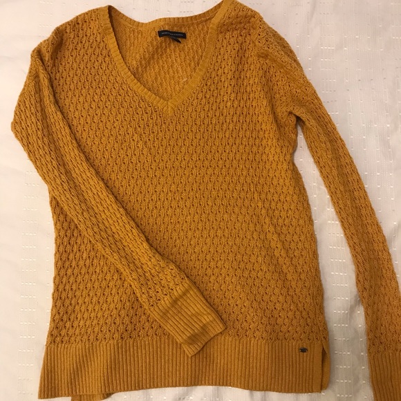 AEO Textured Yellow V-Neck Sweater XS - Picture 2 of 5